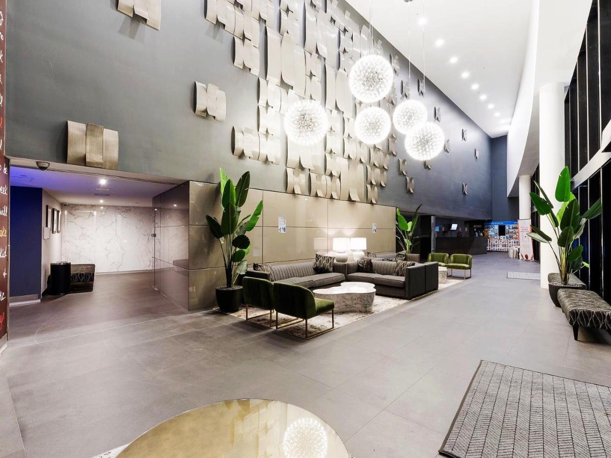 Circle On Cavill Surfers Paradise Apartments-Holiday Paradise Gold Coast Ngoại thất bức ảnh